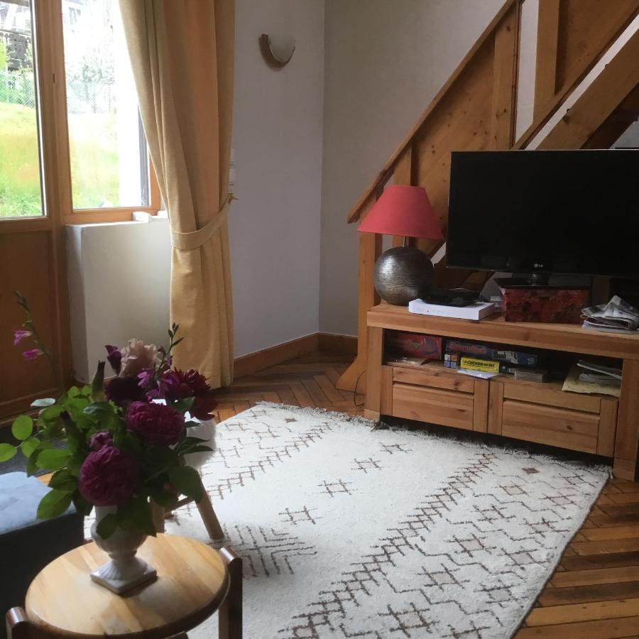 Appartement Typique,Chaleureux Et Pratique Chamonix Luaran gambar